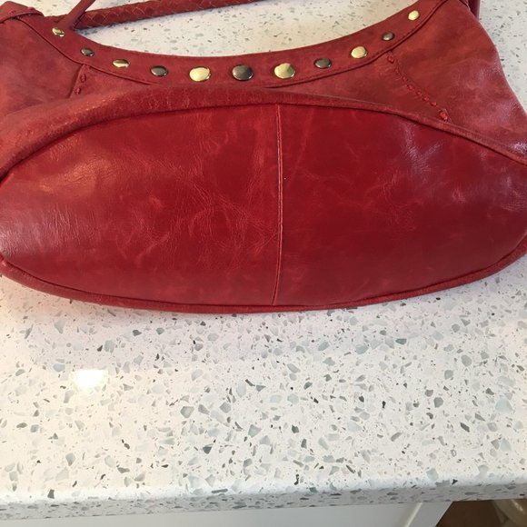 THE SAK red leather shoulder bag with woven strap - Picture 8 of 11